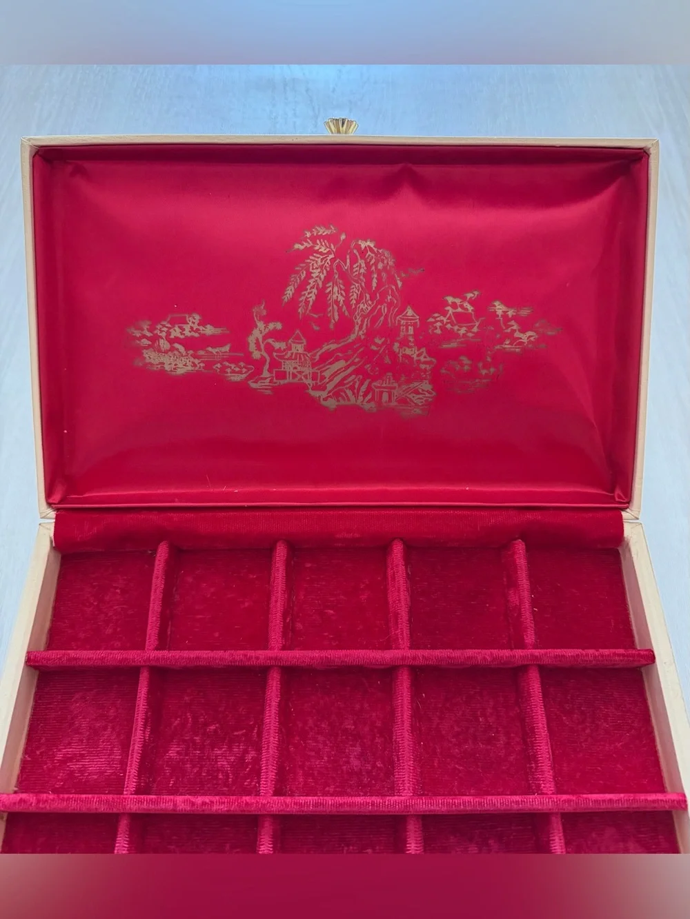 Vintage Mid Century Jewelry Box Faux Leather Ivory Red Lining